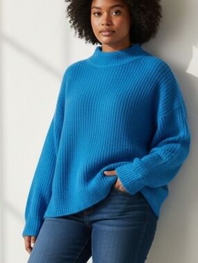 Reitman's Long Sleeve Mock Neck Blue Pullover